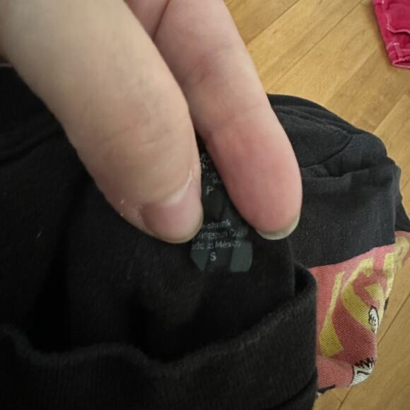 Guns N Roses “Night Train” 2010 Black Shirt Size Small Women's - Picture 2 of 2